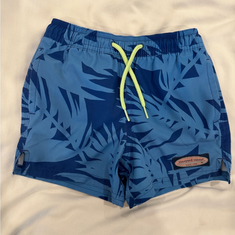 Vineyard Vines Blue tropical Swim Trunks